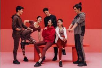 2025年lululemon 年新春限定系列：“愉加”新一岁，演绎时尚运动新风尚